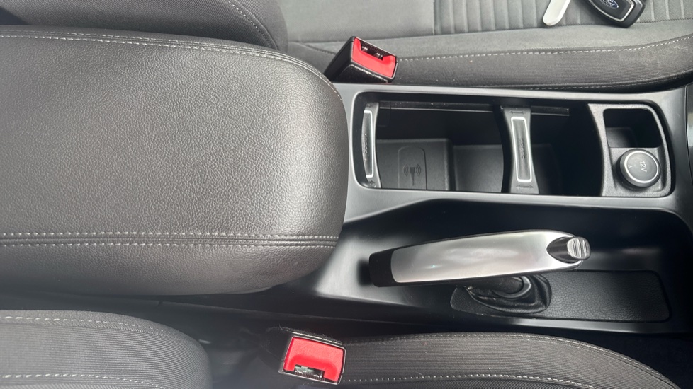 Ford C-MAX 1.0 EcoBoost 125 Titanium 5dr Petrol Estate - Image 44