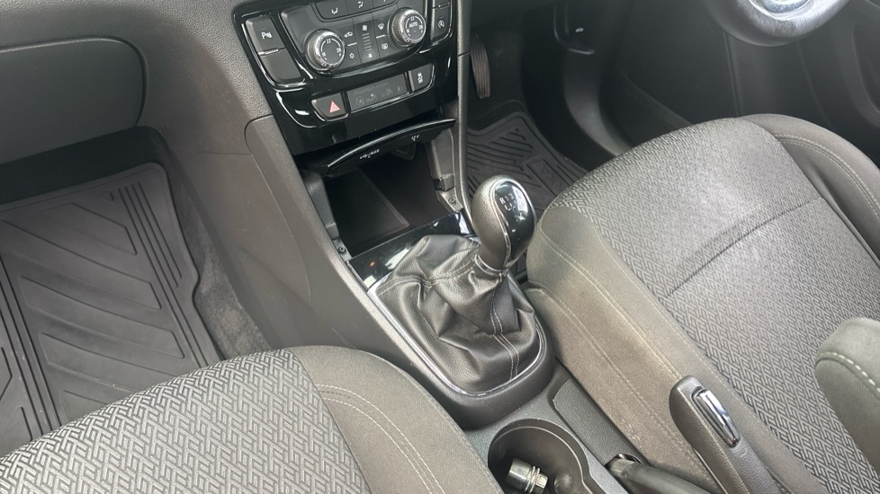 Vauxhall Mokka X 1.6CDTi [136] ecoFLEX Active 5dr Diesel Hatchback - Image 13
