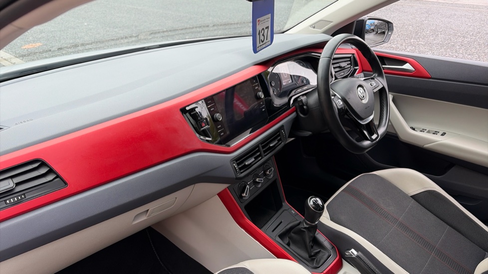 Volkswagen Polo 1.0 TSI 95 Beats 5dr Petrol Hatchback - Image 9