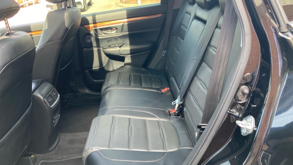 Honda CR-V 1.5 VTEC Turbo EX 5dr CVT Petrol Estate - Image 16