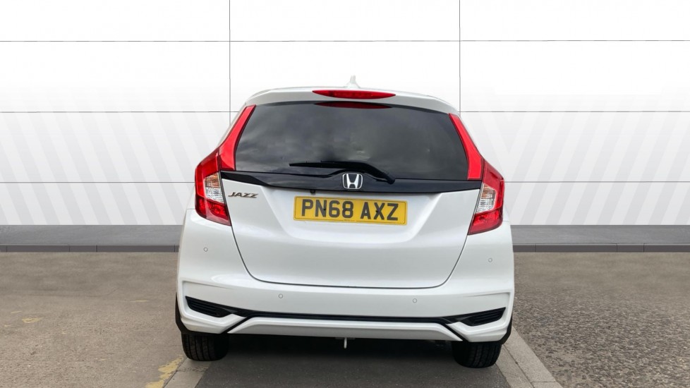 Honda Jazz 1.3 i-VTEC EX Navi 5dr Petrol Hatchback - Image 6