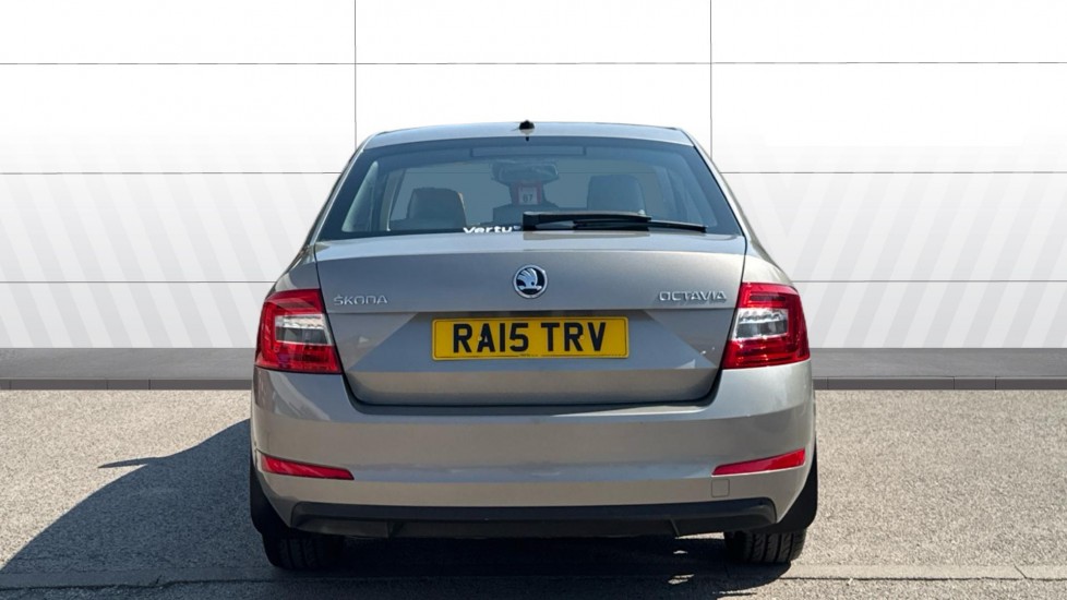 Skoda Octavia 1.4 TSI Elegance 5dr DSG Petrol Hatchback - Image 6