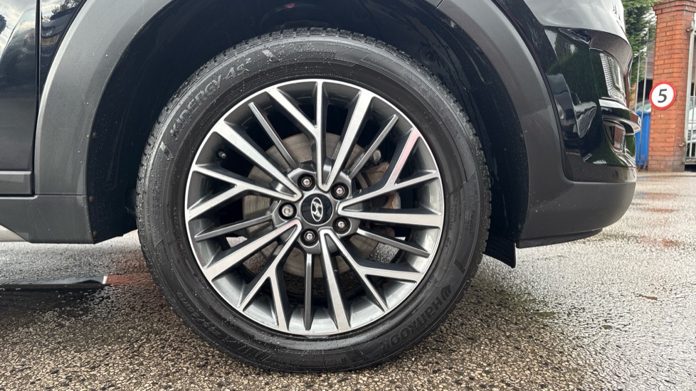 Hyundai TUCSON 1.6 GDi Premium 5dr 2WD Petrol Estate - Image 7