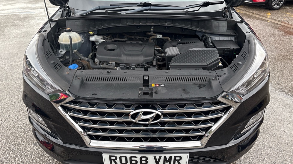 Hyundai TUCSON 1.6 GDi Premium 5dr 2WD Petrol Estate - Image 8