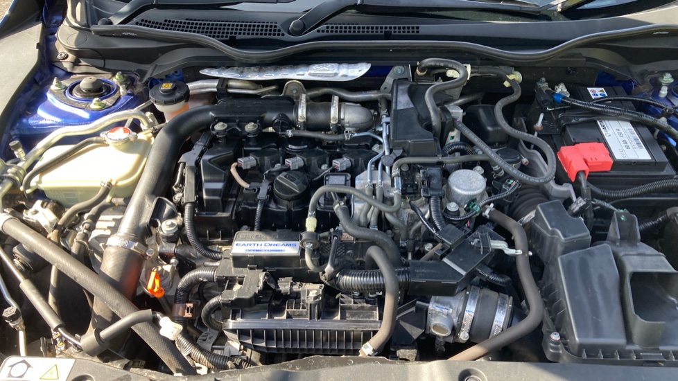 Honda Civic 1.0 VTEC Turbo 126 Sport Line 5dr Petrol Hatchback - Image 8