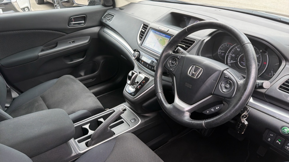 Honda CR-V 1.6 i-DTEC 160 SE Plus 5dr Auto [Nav] Diesel Estate - Image 11