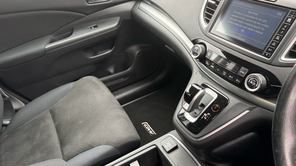 Honda CR-V 1.6 i-DTEC 160 SE Plus 5dr Auto [Nav] Diesel Estate - Image 30