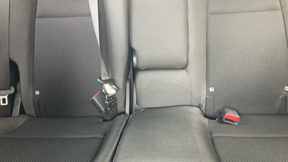Honda HR-V 1.5 i-VTEC SE 5dr Petrol Hatchback - Image 15