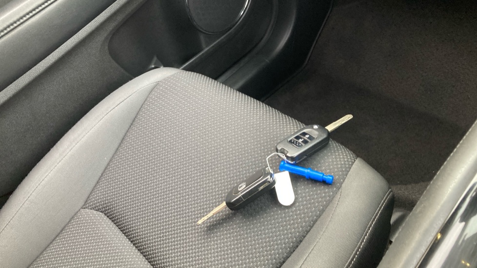 Honda HR-V 1.5 i-VTEC SE 5dr Petrol Hatchback - Image 20