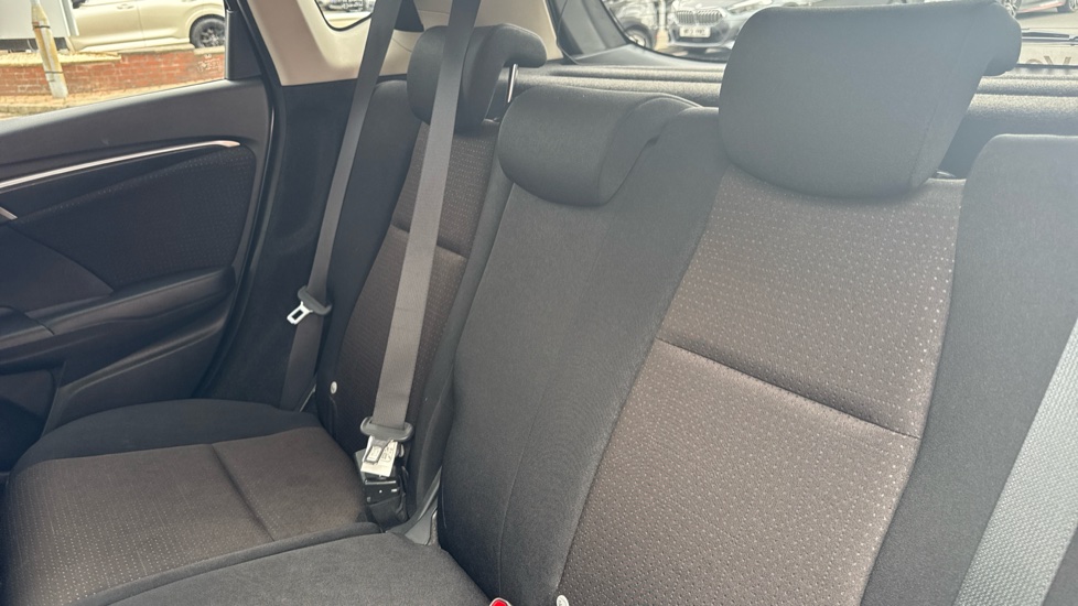 Honda Jazz 1.3 i-VTEC EX 5dr CVT Petrol Hatchback - Image 16