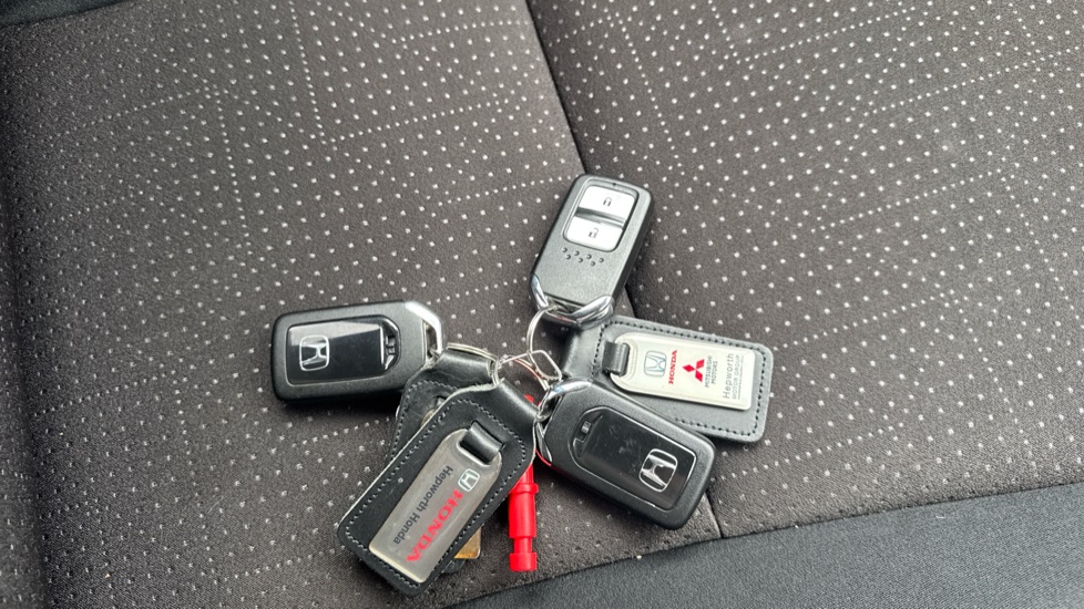 Honda Jazz 1.3 i-VTEC EX 5dr CVT Petrol Hatchback - Image 19