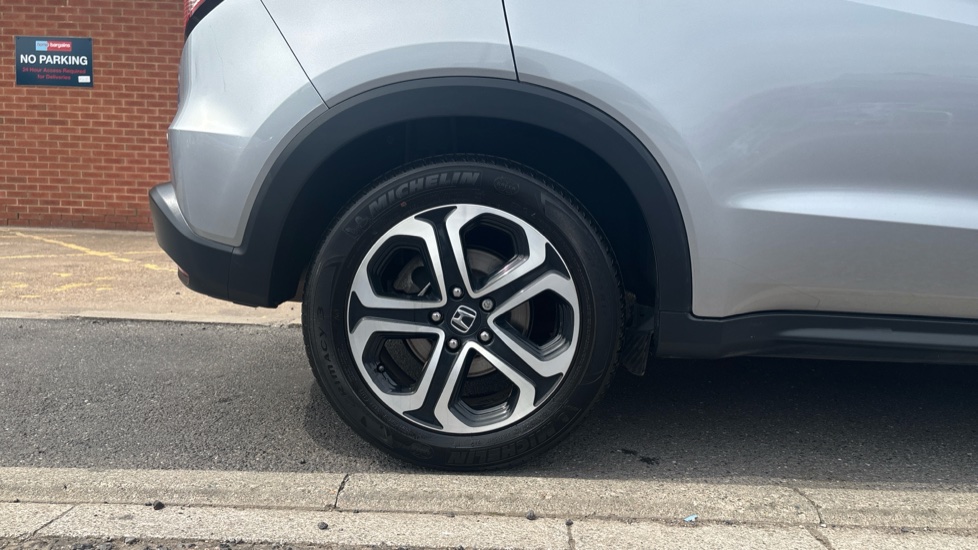 Honda HR-V 1.5 i-VTEC EX CVT 5dr Petrol Hatchback - Image 7