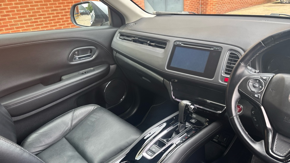 Honda HR-V 1.5 i-VTEC EX CVT 5dr Petrol Hatchback - Image 14