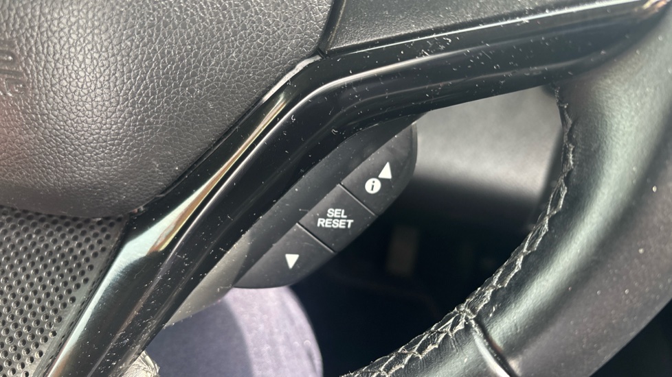 Honda HR-V 1.5 i-VTEC EX CVT 5dr Petrol Hatchback - Image 28