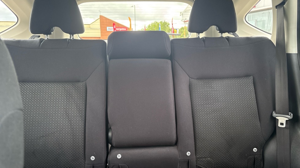 Honda CR-V 1.6 i-DTEC 160 SE Plus 5dr Auto [Nav/DASP] Diesel Estate - Image 15