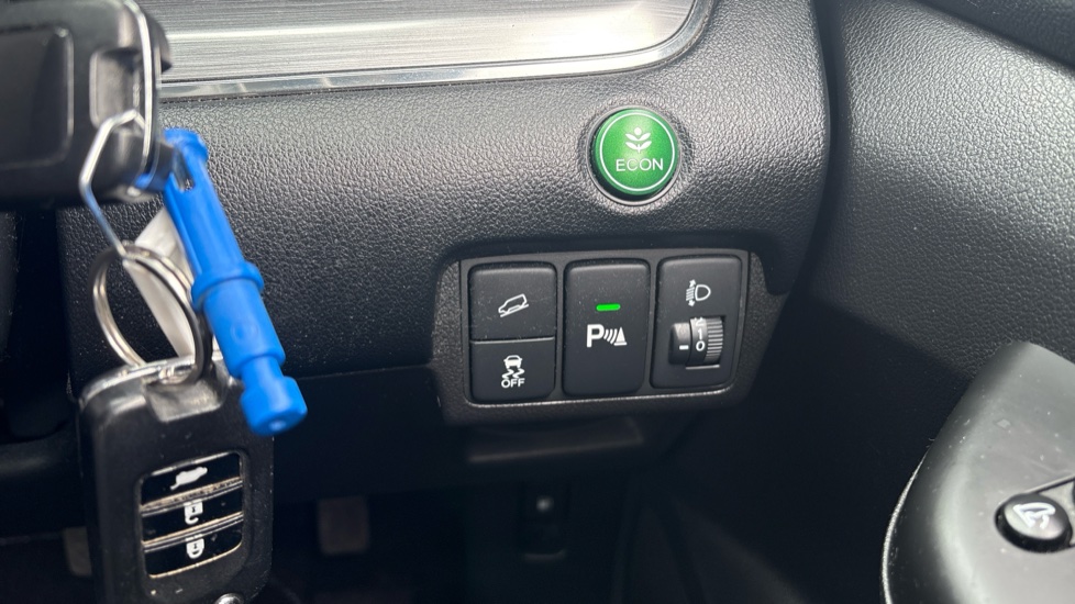 Honda CR-V 1.6 i-DTEC 160 SE Plus 5dr Auto [Nav/DASP] Diesel Estate - Image 31