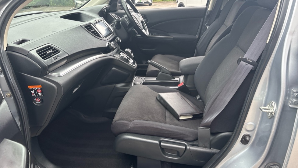 Honda CR-V 1.6 i-DTEC 160 SE Plus 5dr Auto [Nav/DASP] Diesel Estate - Image 39