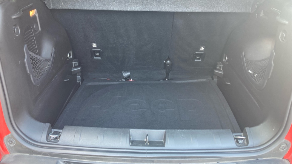 Jeep Renegade 1.0 T3 GSE Longitude 5dr Petrol Hatchback - Image 4