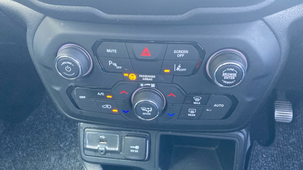 Jeep Renegade 1.0 T3 GSE Longitude 5dr Petrol Hatchback - Image 33