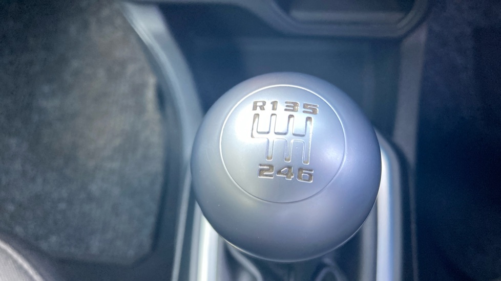 Jeep Renegade 1.0 T3 GSE Longitude 5dr Petrol Hatchback - Image 37