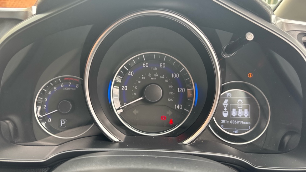Honda Jazz 1.3 i-VTEC SE Navi 5dr CVT Petrol Hatchback - Image 18