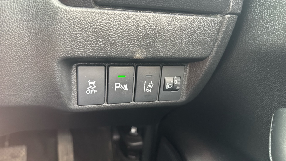 Honda Jazz 1.3 i-VTEC SE Navi 5dr CVT Petrol Hatchback - Image 24