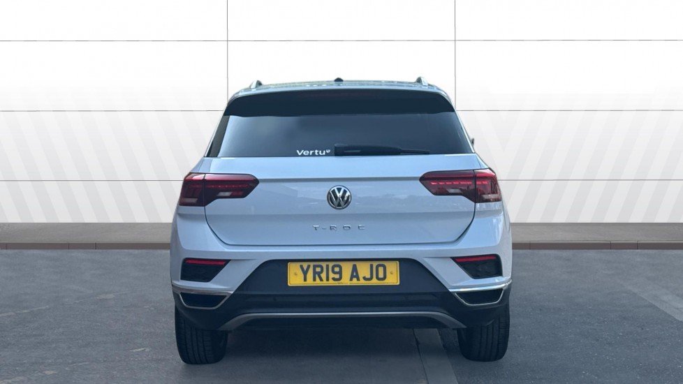 Volkswagen T-Roc 1.5 TSI EVO SEL 5dr Petrol Hatchback - Image 6