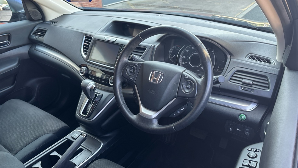 Honda CR-V 2.0 i-VTEC SE Plus 5dr Auto [Nav] Petrol Estate - Image 11