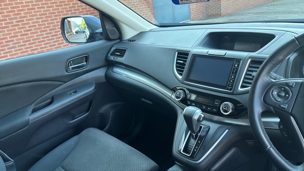 Honda CR-V 2.0 i-VTEC SE Plus 5dr Auto [Nav] Petrol Estate - Image 14