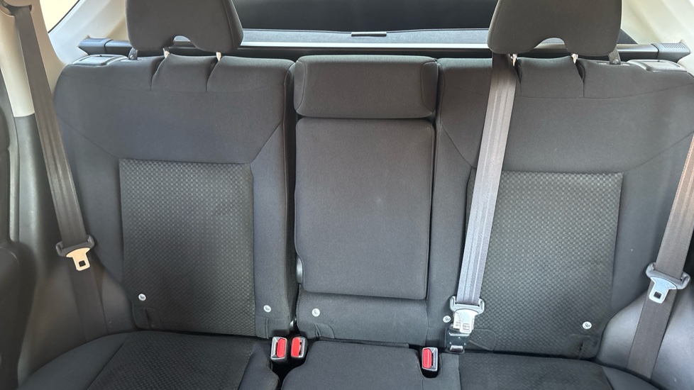 Honda CR-V 2.0 i-VTEC SE Plus 5dr Auto [Nav] Petrol Estate - Image 15