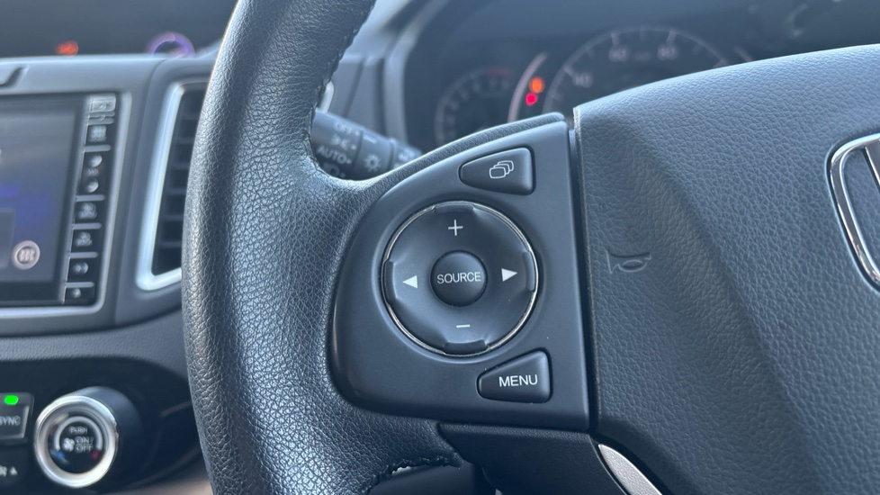 Honda CR-V 2.0 i-VTEC SE Plus 5dr Auto [Nav] Petrol Estate - Image 22