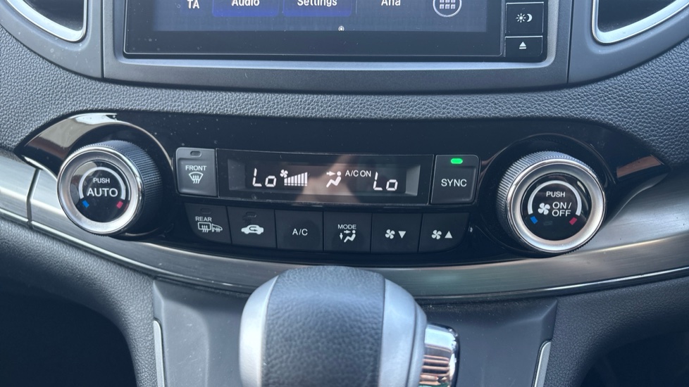 Honda CR-V 2.0 i-VTEC SE Plus 5dr Auto [Nav] Petrol Estate - Image 39