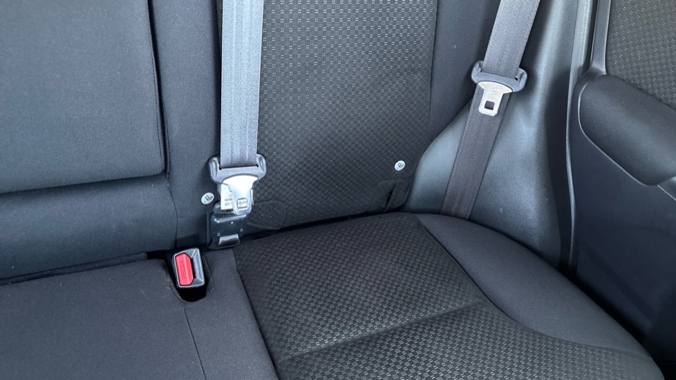 Honda CR-V 2.0 i-VTEC SE Plus 5dr Auto [Nav] Petrol Estate - Image 46
