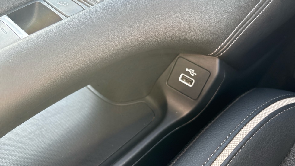 Honda Zr-V 2.0 eHEV Sport 5dr CVT Hybrid Estate - Image 20