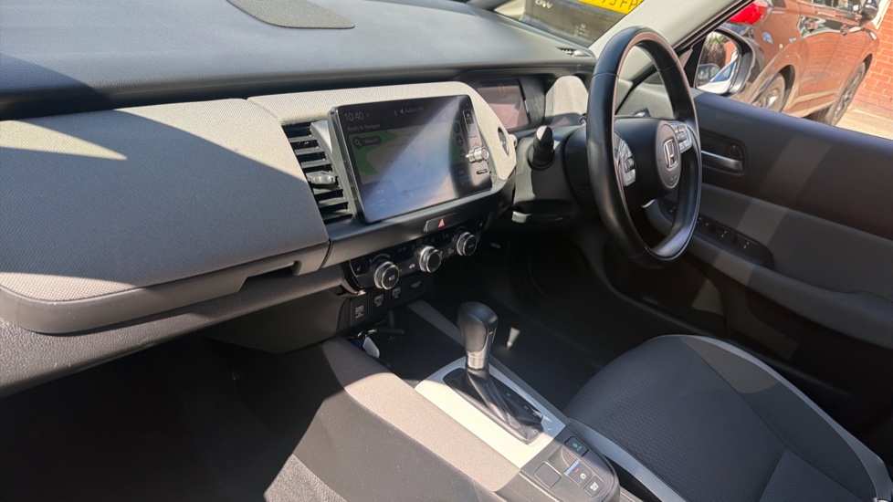 Honda Jazz 1.5 i-MMD Hybrid Crosstar EX 5dr eCVT Hybrid Hatchback - Image 2