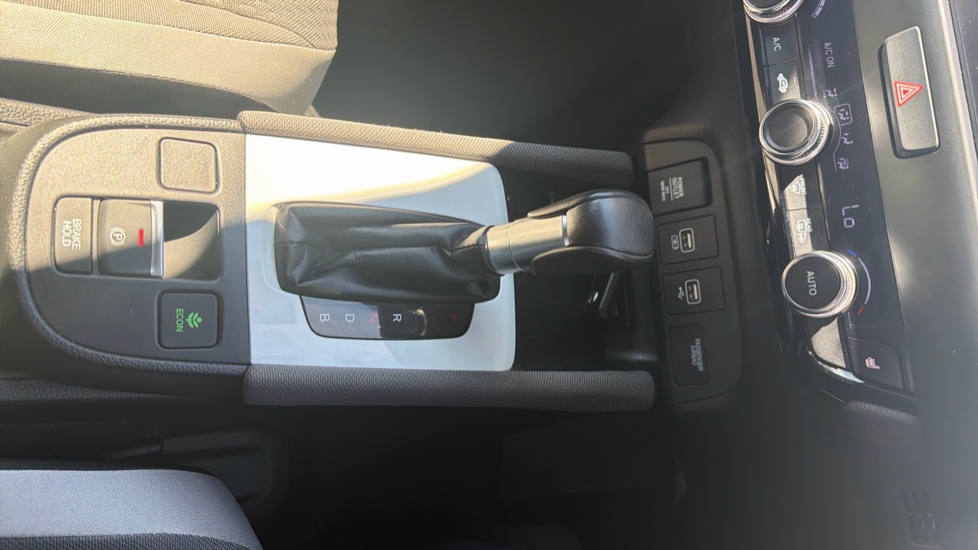 Honda Jazz 1.5 i-MMD Hybrid Crosstar EX 5dr eCVT Hybrid Hatchback - Image 27