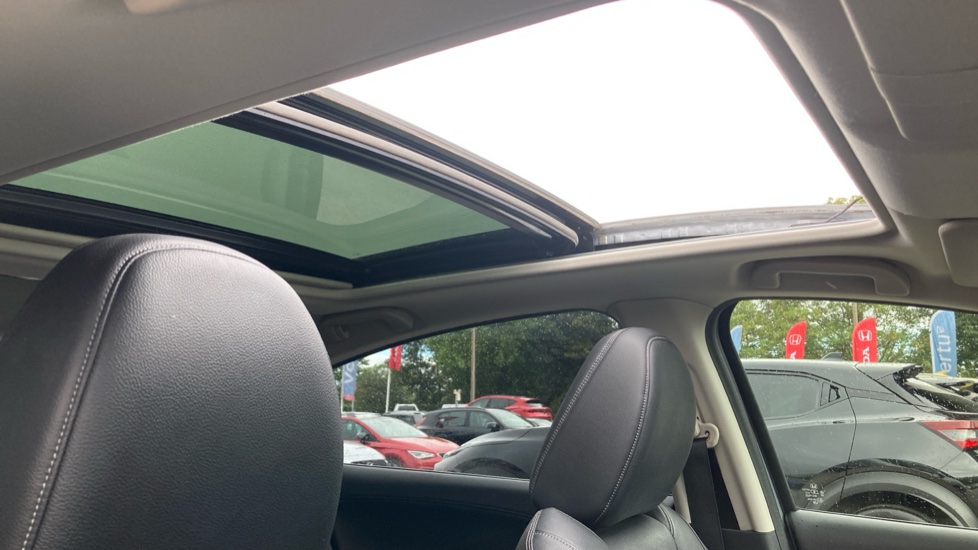 Honda HR-V 1.5 i-VTEC EX 5dr Petrol Hatchback - Image 25