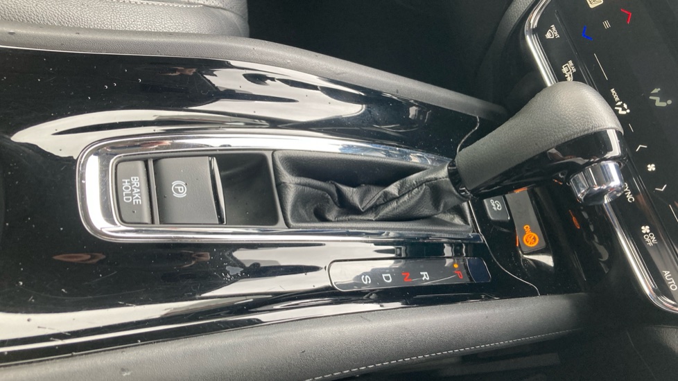 Honda HR-V 1.5 i-VTEC EX 5dr Petrol Hatchback - Image 36