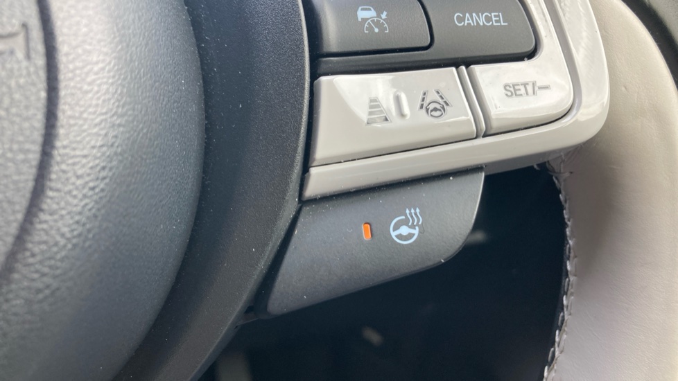 Honda Jazz 1.5 i-MMD Hybrid EX 5dr eCVT Hybrid Hatchback - Image 15