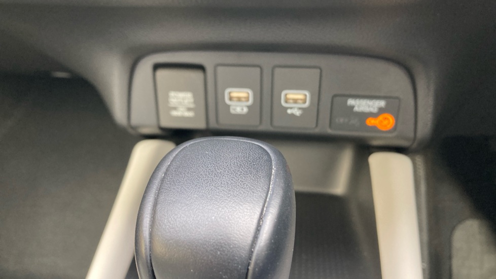 Honda Jazz 1.5 i-MMD Hybrid EX 5dr eCVT Hybrid Hatchback - Image 22