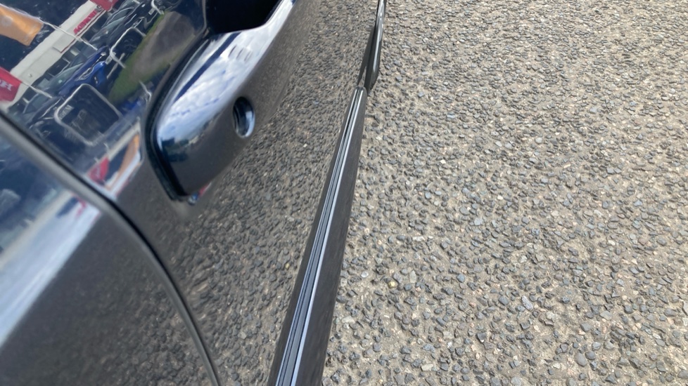 Honda Jazz 1.5 i-MMD Hybrid EX 5dr eCVT Hybrid Hatchback - Image 17