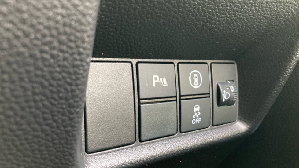Honda Jazz 1.5 i-MMD Hybrid EX 5dr eCVT Hybrid Hatchback - Image 32