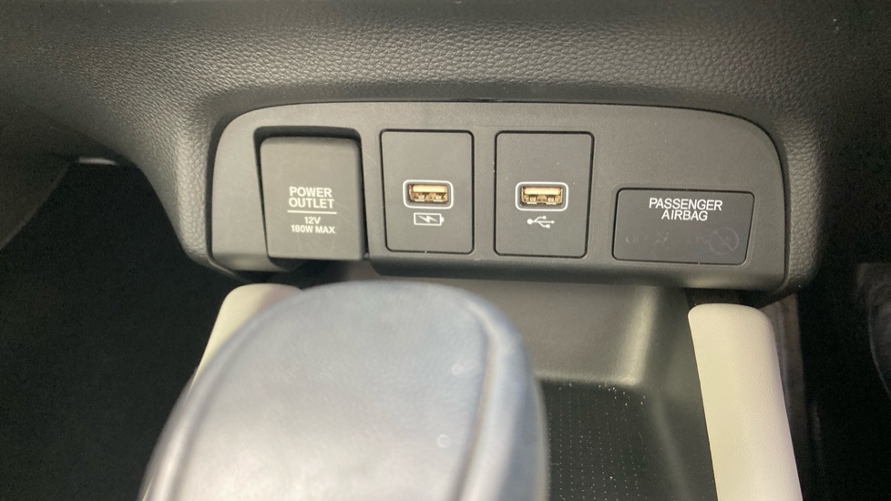 Honda Jazz 1.5 i-MMD Hybrid EX 5dr eCVT Hybrid Hatchback - Image 34