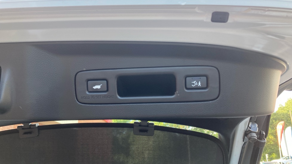 Honda HR-V 1.5 eHEV Advance Style 5dr CVT Hybrid Hatchback - Image 30