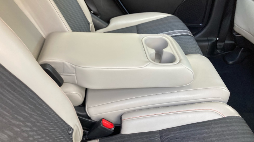 Honda HR-V 1.5 eHEV Advance Style 5dr CVT Hybrid Hatchback - Image 33