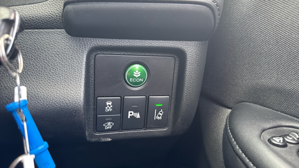 Honda HR-V 1.5 i-VTEC SE 5dr Petrol Hatchback - Image 16