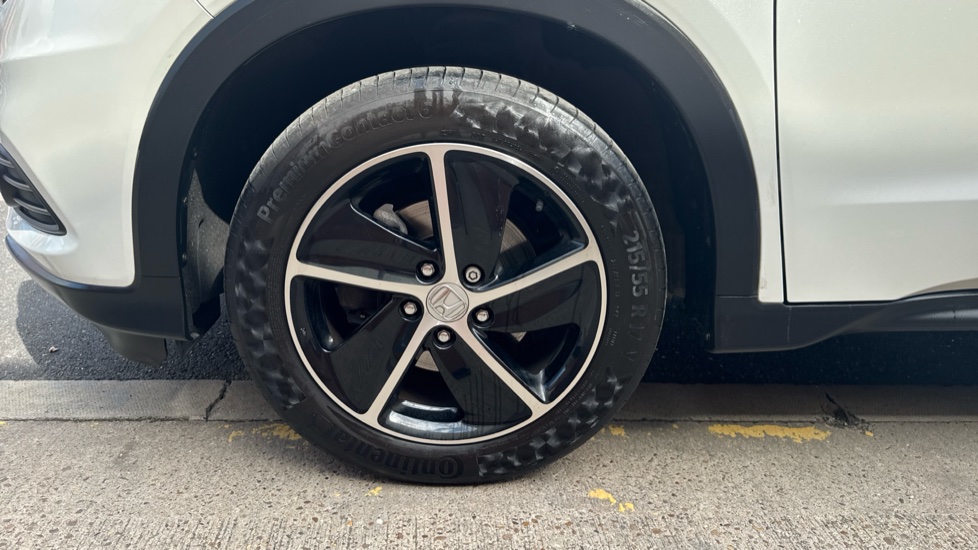 Honda HR-V 1.5 i-VTEC SE 5dr Petrol Hatchback - Image 35