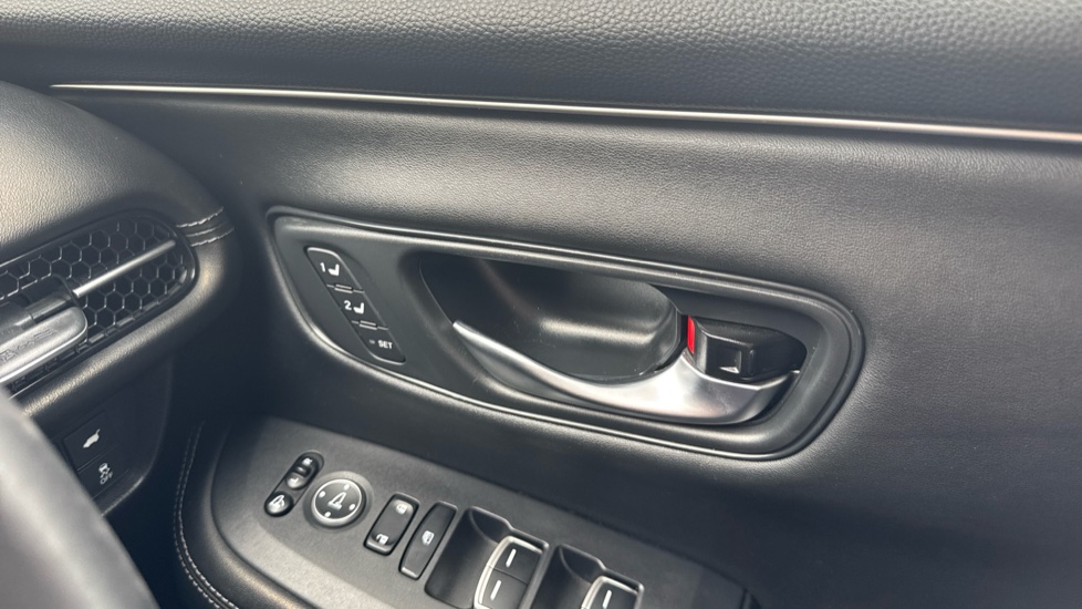Honda Zr-V 2.0 eHEV Advance 5dr CVT Hybrid Estate - Image 18