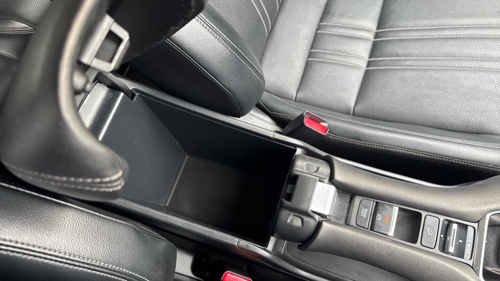 Honda Zr-V 2.0 eHEV Advance 5dr CVT Hybrid Estate - Image 21