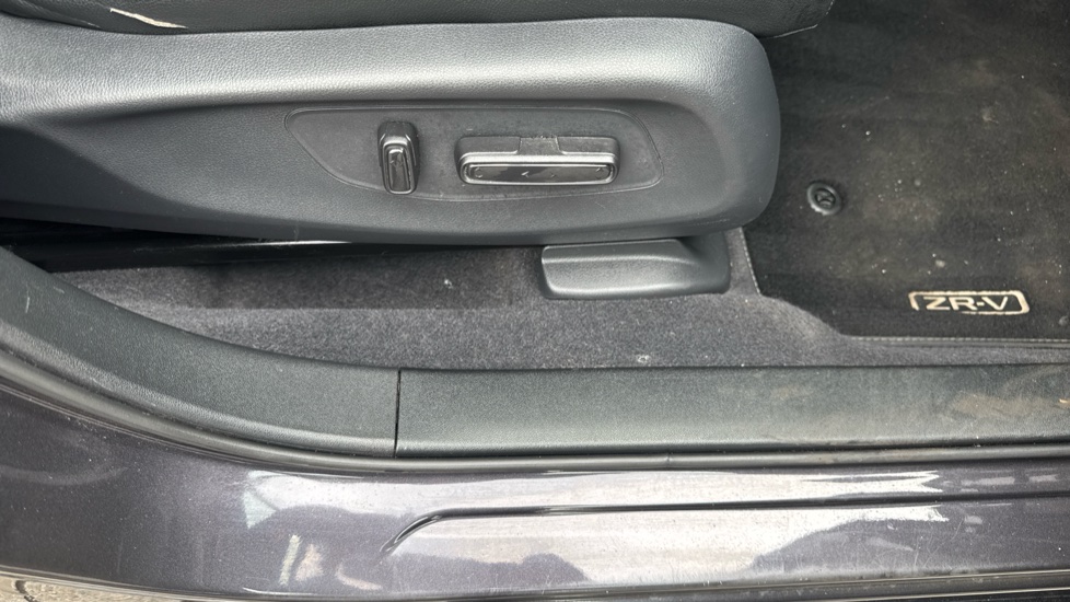 Honda Zr-V 2.0 eHEV Advance 5dr CVT Hybrid Estate - Image 35